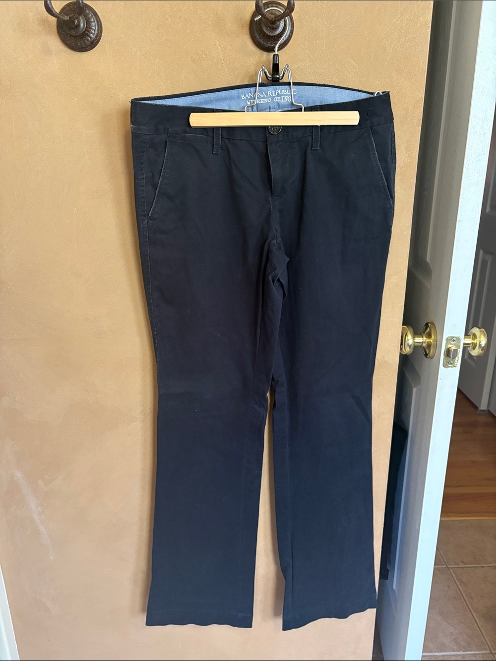 Banana republic women’s size 2 chinos